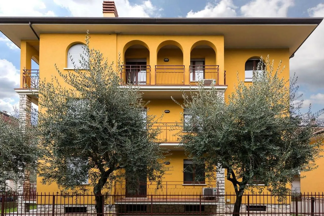 Ortaglia A1 Lägenhet Torri Del Benaco