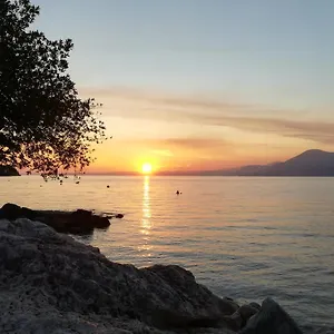 Gionno's Torri Del Benaco